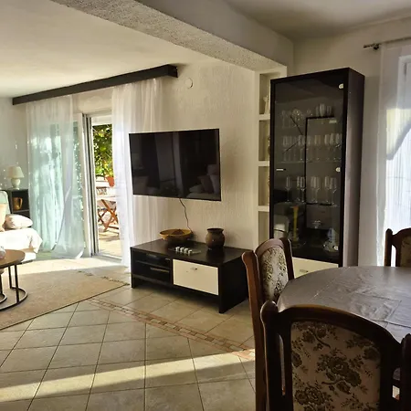 Vila Karolina *